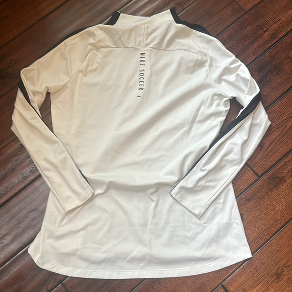 Nike Soccer Dri Fit quarter zip pullover size L - Picture 3 of 5